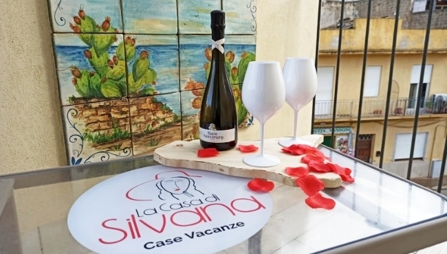 Vero Relax | Percorso SPA di coppia + pernottamento con bottiglia di prosecco e stuzzicheria in camera